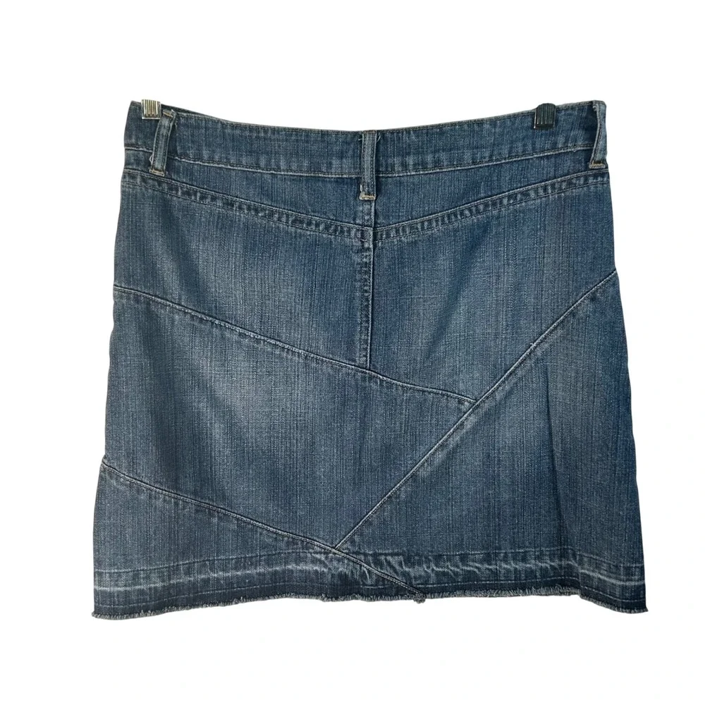 Noir Denim Mini Skirt Size 6‎ Medium Wash Patchwork Seams Raw Hem 100% Cotton